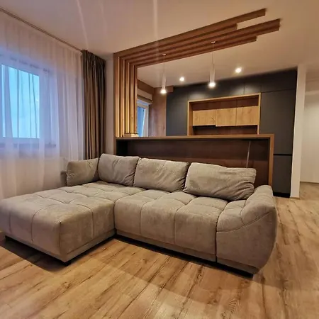 Apartment Koa - Pandora Apartment With Hidden Door
